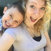 Amber L. - San Antonio Babysitter