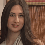 Je'anna V., Babysitter in 33177 with 2 years of paid experience