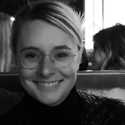 Mackenzie G. - Chicago Babysitter