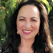 Rosa S., Nanny in Redwood City, CA with 20 years paid experience
