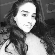 Sarah L. - Greenwich <span class="translation_missing" title="translation missing: en.application.care_types.child_care">Child Care</span>