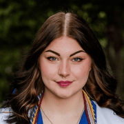 Reese Z., Babysitter in Kennewick, WA 99336 with 5 years of paid experience