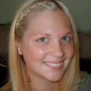 Laura C., Babysitter in Racine, WI 53402 with 15 years of paid experience