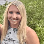 Lindsey V., Babysitter in Phoenix, AZ with 4 years paid experience