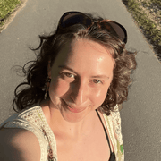 Cara L., Babysitter in 98074 with 10 years of paid experience