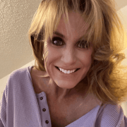 Elizabeth  B., Babysitter in Paso Robles, CA 93446 with 27 years of paid experience