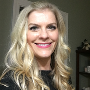Dawn H. - Asheville Babysitter