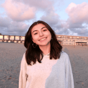 Roz S., Babysitter in Beaverton, OR with 3 years paid experience