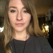 Niah P. - Helena Babysitter