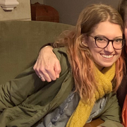 Lauren V. - Kansas City <span class="translation_missing" title="translation missing: en.application.care_types.child_care">Child Care</span>