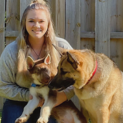 Amber L., Pet Care Provider in Painesville, OH 44077 with 1 year paid experience
