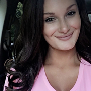 Julia B. - Edgewater Nanny