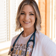 Lauren D., Babysitter in 28103 with 15 years of paid experience