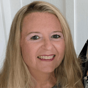 Lynn B., Babysitter in Lillian, AL 36549 with 10 years of paid experience