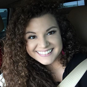 Lindsey B. - Gonzales Babysitter