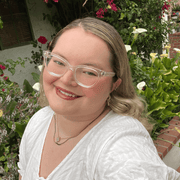 Evie U., Pet Care Provider in San Francisco, CA with  years paid experience