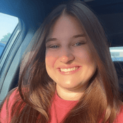 Stefanie S., Babysitter in Hoffman Estates, IL with 8 years paid experience