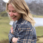 Helen D., Pet Care Provider in Los Angeles, CA with 6 years paid experience