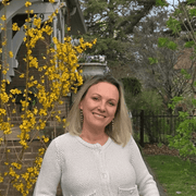 Beatrice B., Pet Care Provider in Wilmette, IL with 25 years paid experience