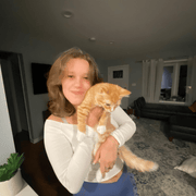 Tola P., Pet Care Provider in Oakland, NJ with 1 year paid experience