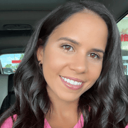 Stefani G., Babysitter in Reddick, FL 32686 with 1 year of paid experience