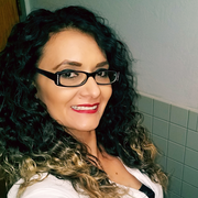 Daniella N. - Phoenix Babysitter