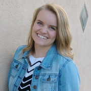 Dayna L. - Scottsdale <span class="translation_missing" title="translation missing: en.application.care_types.child_care">Child Care</span>