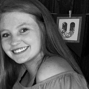 Lauren P. - Battle Creek <span class="translation_missing" title="translation missing: en.application.care_types.child_care">Child Care</span>