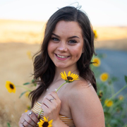 Mackinley M. - Kennewick Babysitter