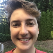 Courtney W. - Troutdale Babysitter