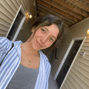 Leslie E., Babysitter in 23464 with 7 years of paid experience