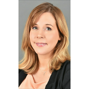 Elizabeth S. - Brookline Babysitter