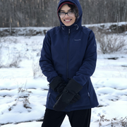 Sandrina M. - Menasha Babysitter