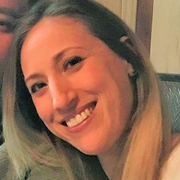 Leslie V. - Mount Holly Pet Care Provider