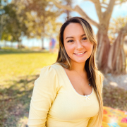Stephanie J., Nanny in Nokomis, FL 34275 with 5 years of paid experience