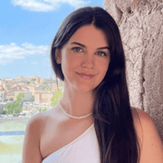 Jessica V., Pet Care Provider in Ocean Beach, NY with 2 years paid experience