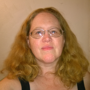 Debbie G. - Gladstone Babysitter