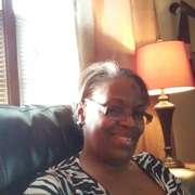 Vicki W. - Hampton Babysitter
