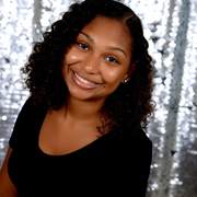 Aliyah F. - Washington <span class="translation_missing" title="translation missing: en.application.care_types.child_care">Child Care</span>