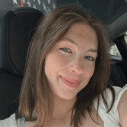 Sydney L., Nanny in 91384 with 6 years of paid experience