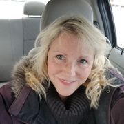 Karen D. - Elgin <span class="translation_missing" title="translation missing: en.application.care_types.child_care">Child Care</span>