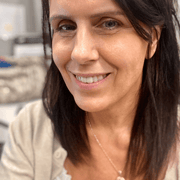 Dana P., Babysitter in Chicago, IL with 6 years paid experience