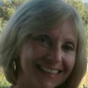 Kathy M. - Lahaina Babysitter