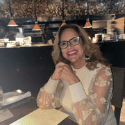 Cindy Y., Nanny in 33404 with 20 years of paid experience