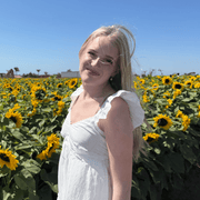 Kelsey L., Nanny in Cherry Valley, IL 61016 with 7 years of paid experience