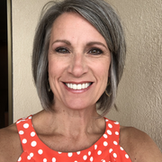 Traci H. - Crestwood Babysitter