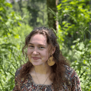 Ashley L., Babysitter in Falls City, OR 97344 with 3 years of paid experience