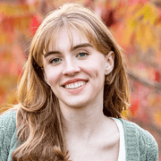 Chloe H., Babysitter in Afton, MN 55001 with 3 years of paid experience