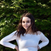 Abbie H. - White Salmon Babysitter
