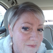 Lisa R., Care Companion in Sterling Heights, MI with 10 years paid experience